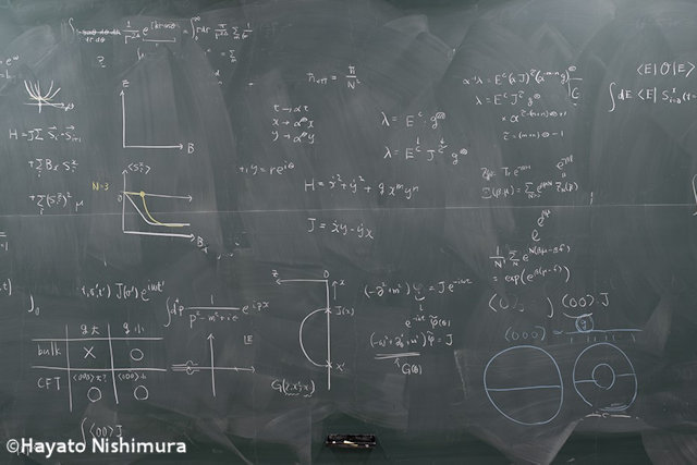 蒲原裕 Yu Kamohara<br />木村英一郎 Eiichiro Kimura<br />西村勇人 Hayato Nishimura<br />鷲尾倫夫 Michio Washio「RED Photo Gallery 9周年記念 メンバー展<br />2nd WEEK_3」