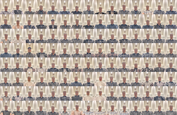 RED Photo Gallery 企画展<br />萩原朔美 Sakumi Hagiwara「半径弐米主義 ー萩原朔美写真展ー_1」